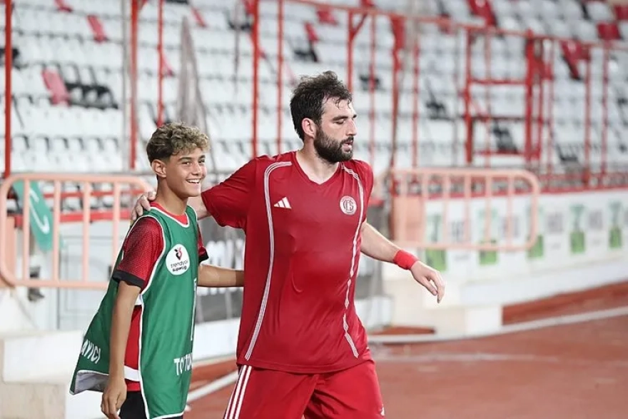 Süper Lig'in Tarihi Puan Cetveli: Zirvede Beklenmedik Sonuç