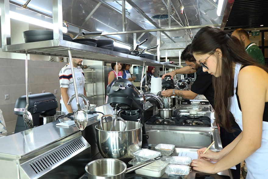 Kayseri'de yeni şefler Mutfak Sanatları Merkezi'nde yetişecek