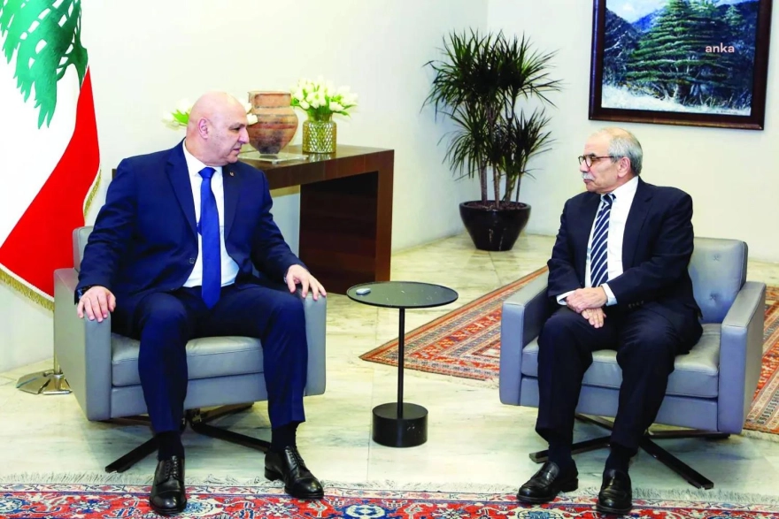 Lübnan hükümeti, devlet kontrolü dışındaki tüm silahların denetlenmesi için orduya plan hazırlama görevi verdi.