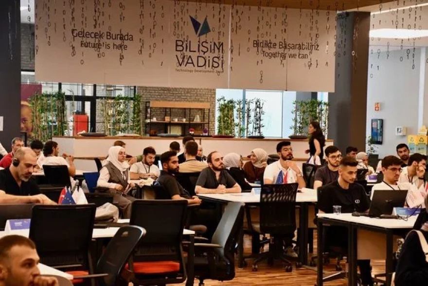 Genç aktörlerle Türkiye'nin 1 milyar dolarlık animasyon pazarı büyüyecek