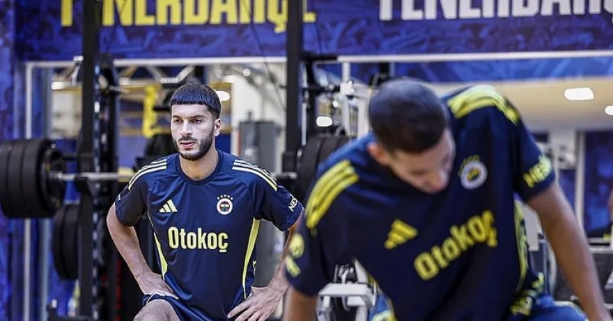 Fenerbahçe, Benfica maçına hazırlanmaya başladı.