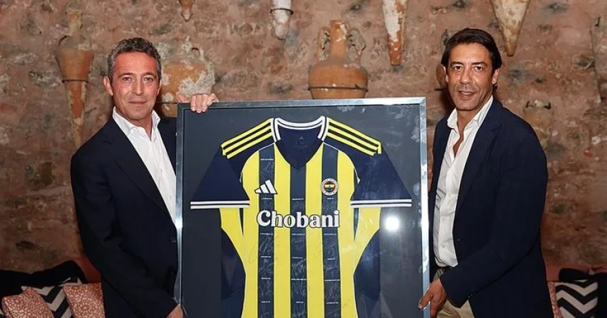 Fenerbahçe, Benfica Yöneticileri İçin Dostluk Yemeği Verdi