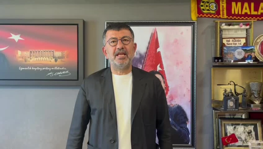CHP Malatya Milletvekili Veli Ağbaba, YÖK Başkanı Erol Özvar'a depremzede üniversite öğrencileri için çağrıda bulundu. Ağbaba, üniversite öğrencilerinin ailelerinin bulundukları illerdeki üniversitelerde misafir öğrenci olarak eğitimlerine devam etmesi ge