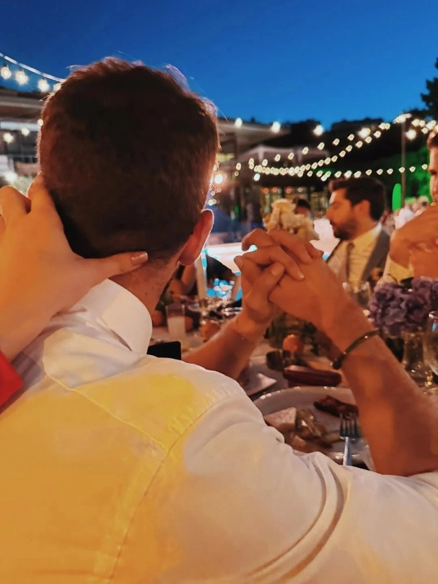 Derin Talu, sevgilisinin 10 yıllık ilişkisi hakkında ilginç bir yorum yaptı.