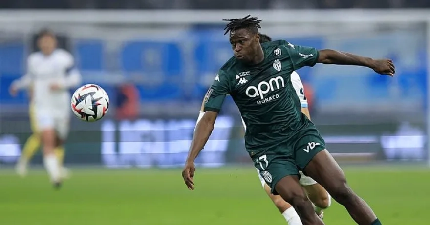 Galatasaray'ın yeni transferi Wilfried Singo İstanbul'a geliyor.