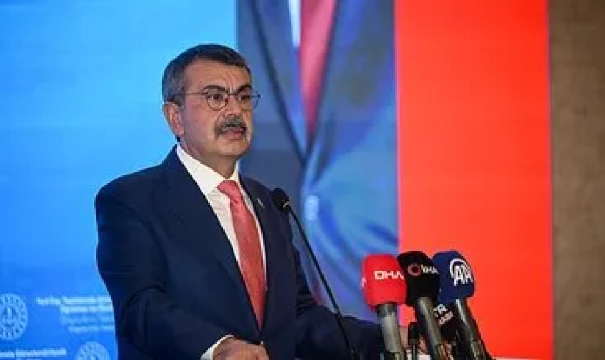 Milli Eğitim Bakanı Yusuf Tekin, farkındalık oluşturacak projelere destek verdiklerini belirtti.