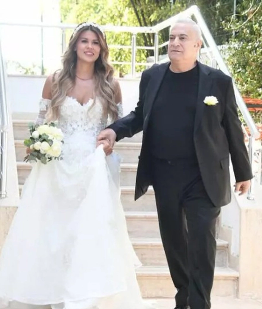 Mehmet Ali Erbil'in Düğününde Serdar Ortaç Nikah Şahidi Olamadı