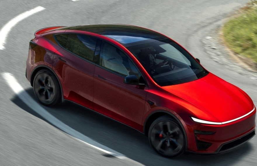 Tesla'nın En Pahalı Modeli Türkiye Piyasasında: 580 Kilometre Menzil