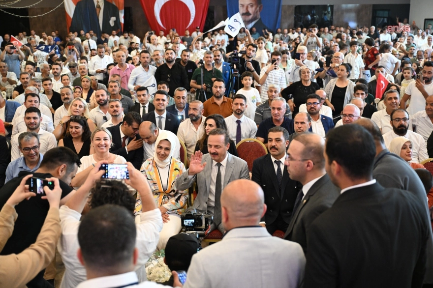 Anahtar Parti, siyaset etiğini hiçe sayan ve seviyesiz tepkilere aynı üslupla karşılık vermeyeceklerini açıkladı.