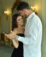 Samet Akaydın ve Hazal Çağlar nişanlandı