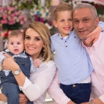 Esra Erol'un büyük oğlu sekizinci sınıftan mezun oldu