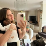 Ünlü oyuncu çocukluk fotoğrafıyla annesine seslendi: 'Nasıl anlamadın anne'