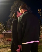 Milli futbolcu Bertuğ Yıldırım gönlünü yeni bir modele kaptırdı.