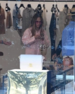 Jennifer Lopez, İstanbul'a geldi ve ilk iş lüks mağazalardan alışveriş yaptı.