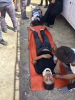 Siirt'te hafif ticari araç şarampole devrildi: 2'si ağır, 5 yaralı